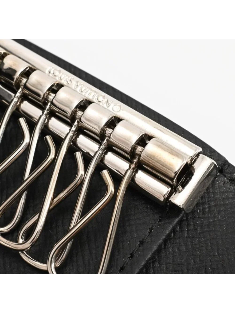 Louis Vuitton Key Case Multicles 6 Key Holder